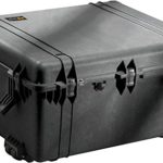 Pelican 1690 Transport Case With Foam (Black)